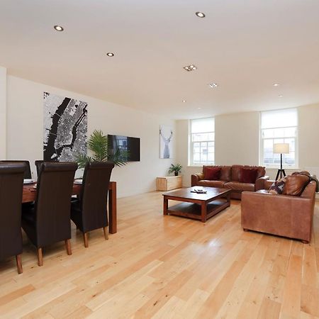 Joivy Spacious 2 Bed,2 Bath Flat, Free Parking And Rooftop Terrace EDI Buitenkant foto
