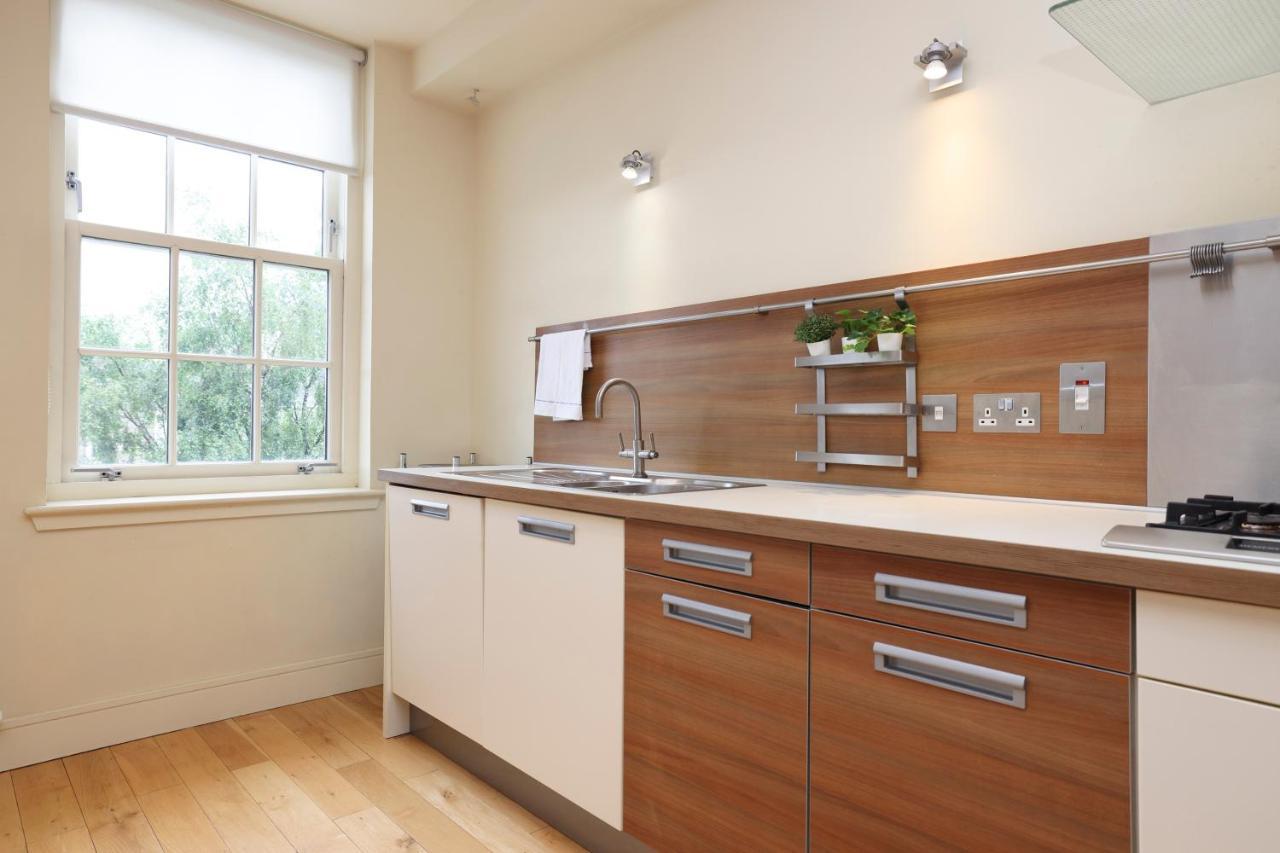 Joivy Spacious 2 Bed,2 Bath Flat, Free Parking And Rooftop Terrace EDI Buitenkant foto
