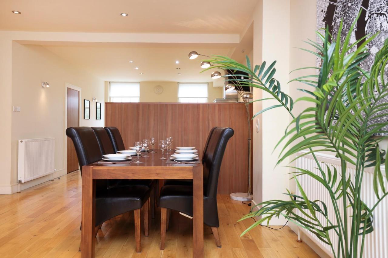Joivy Spacious 2 Bed,2 Bath Flat, Free Parking And Rooftop Terrace EDI Buitenkant foto